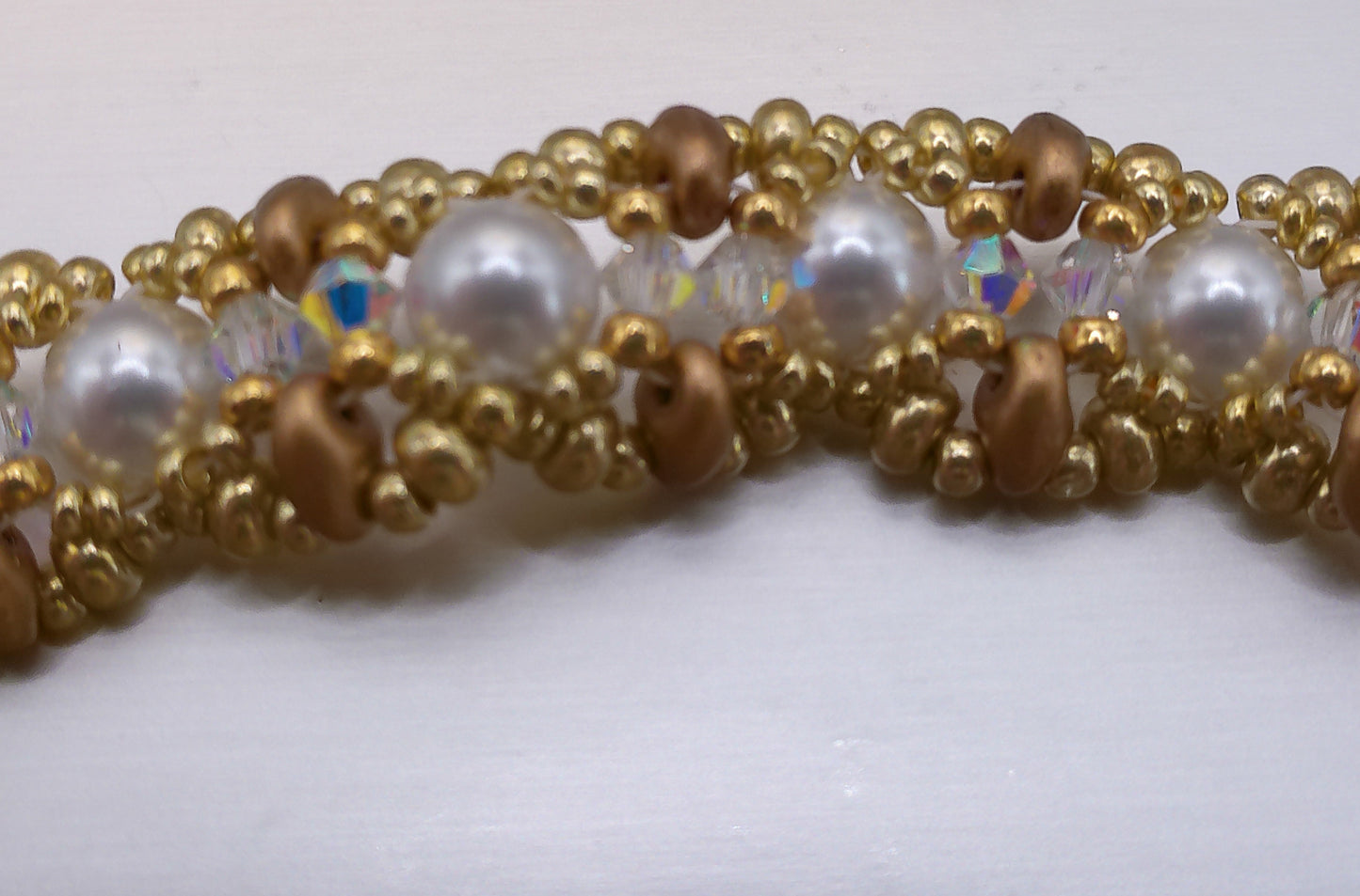 White Pearl Collar Necklace